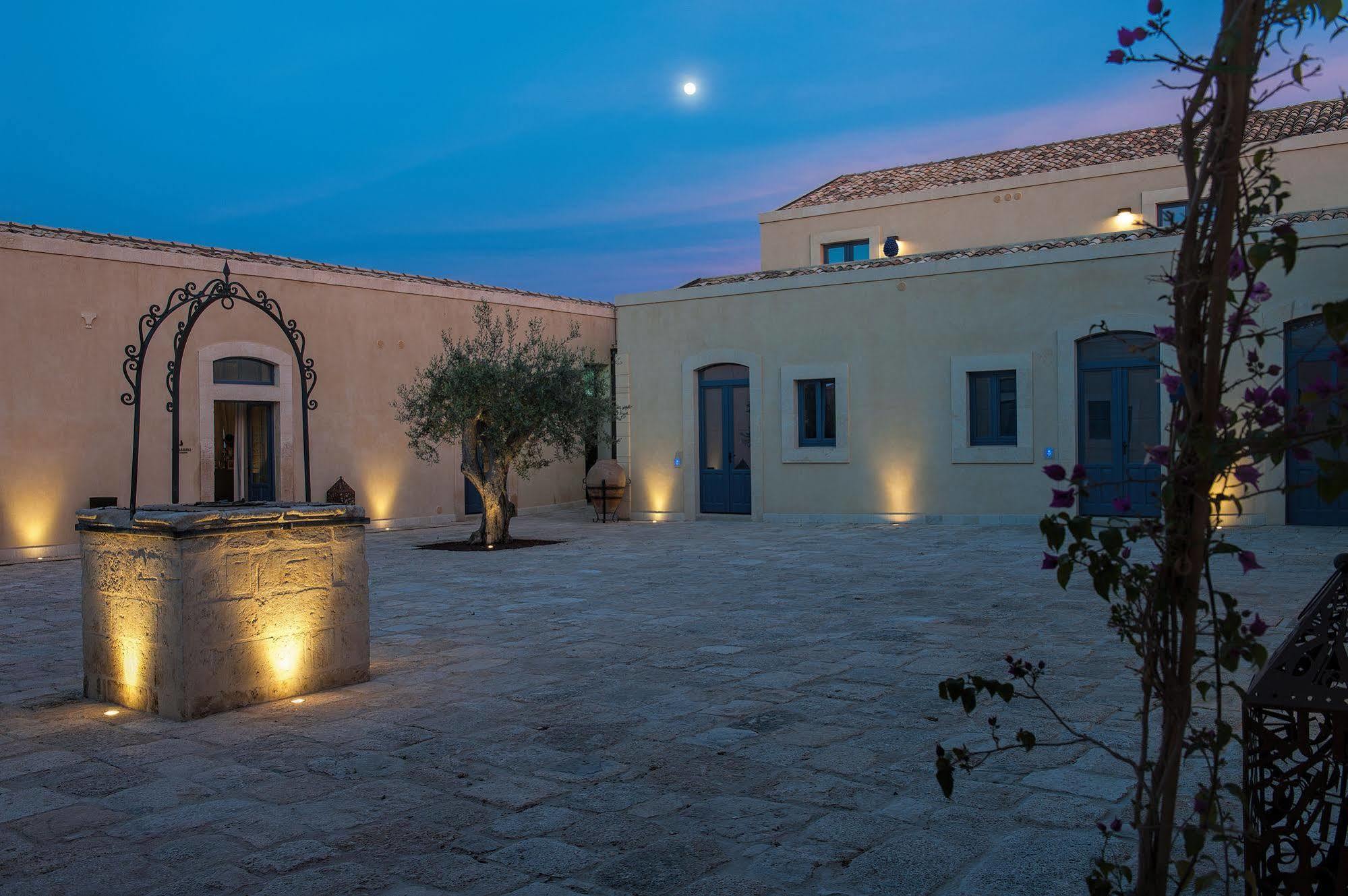 Masseria Della Volpe Casale Modica Exterior foto